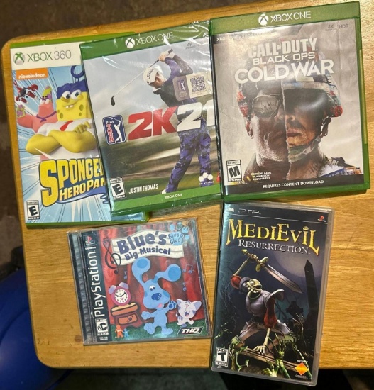 Lot of Video Games- Xbox one, PSP and Playstation