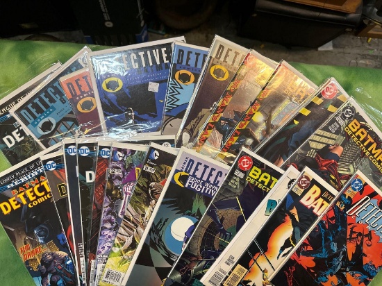 25 Detective Comic Books