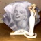 Marilyn Monroe Statue with Photo