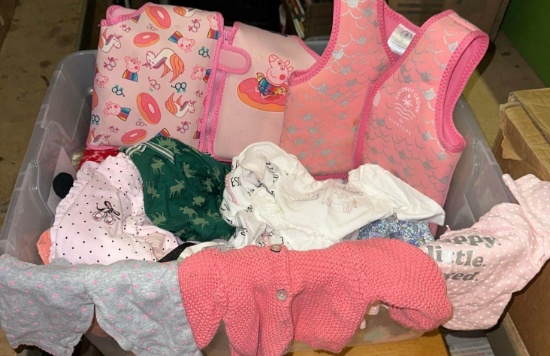 Tote Full of Baby Girl Clothes & 2 Life jackets size Newborn to 6months- in good condition