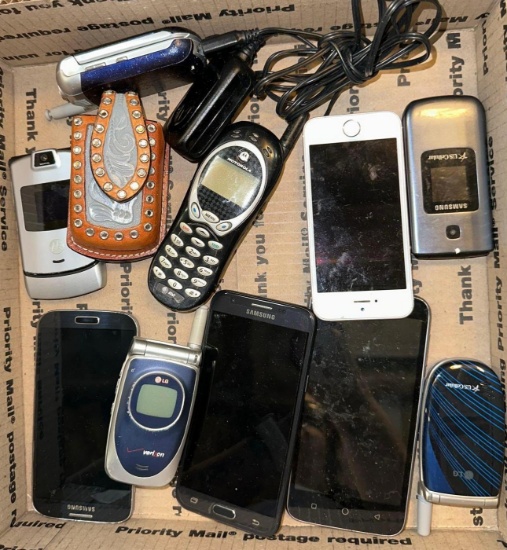 10 Assorted Cellphones-