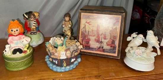 5 Cute Music Boxes and Vintage Tea Box
