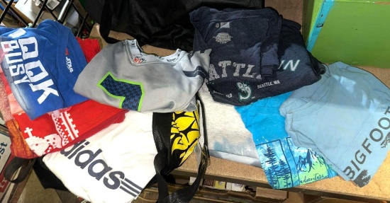 15 Graphic t-shirts