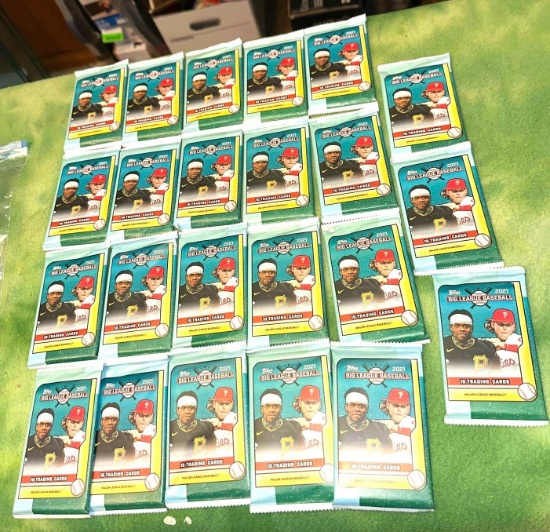 2021 Topps Big League Baseball Factory Sealed Pack – Random Pack Art, 10 Cards