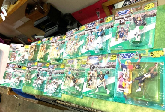 14 New Starting lineup Football action figures from 1990's