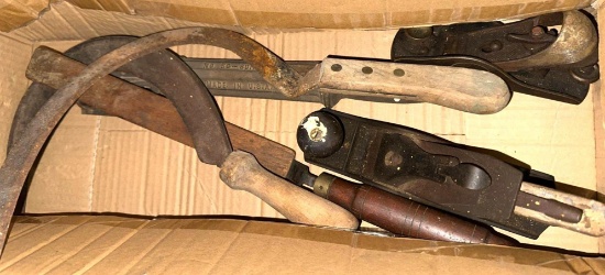 Vintage Tools- Pair of Planes, Chesils, Nail Puller etc