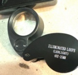 New in Case Illuminated Jewelers Loupe with Led Light 40x power