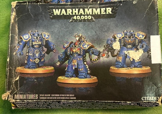 War Hammer 40,000 Miniatures
