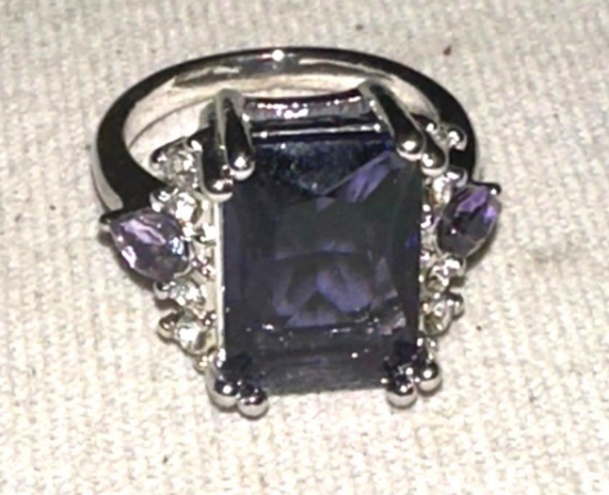Beautiful Amethyst Ring Size 7