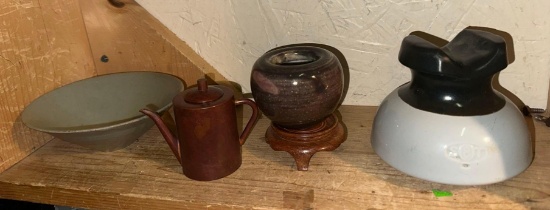 Group of VTg Asian Collectibles- Ceramic Pot w/stand, Bowl etc