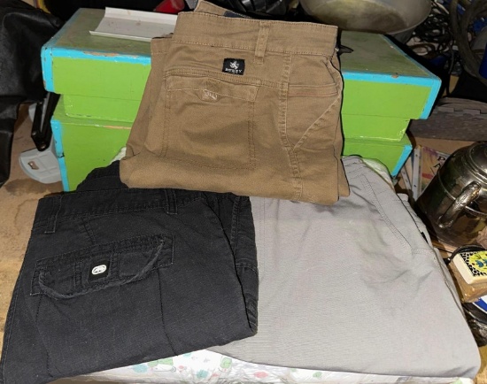 Men's Shorts Assortment of Brands- All 32 Waist