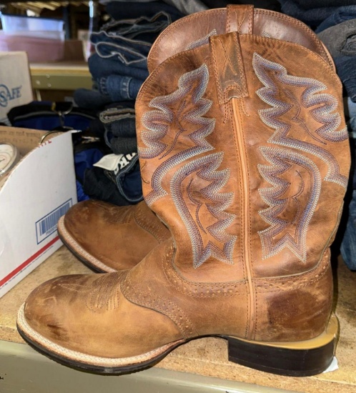 Twisted X Cowboy Boots size 8 1/2 EE