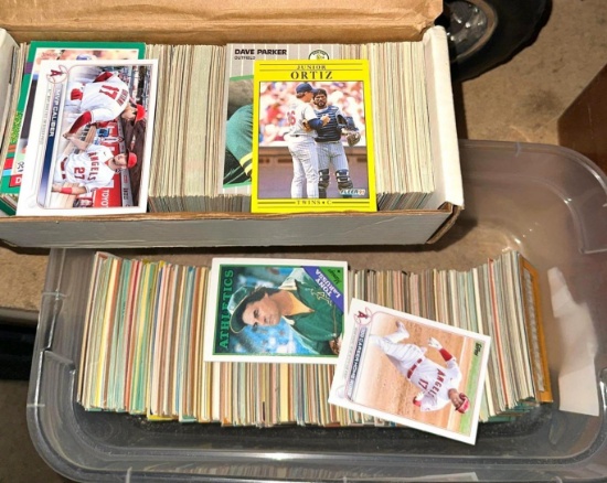 Vtg Baseball Card Lot
