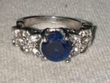 Beautiful Sapphire ring size 6