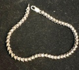 Pretty Sterling Silver Bracelet w/White gemstones
