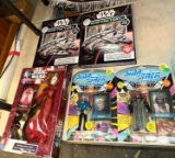 Lot of VTG Star Wars/ Star Trek Collectibles- Action Figures and Models