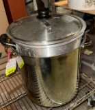 2 Large Crab Cooker pots with Lids