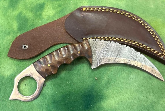 8" Curved Fixed Blade knife with sheath