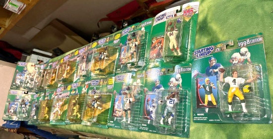 17 New in packages 1990's Starting Lineup Football Figures