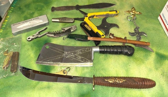 Assorted Knife Lot