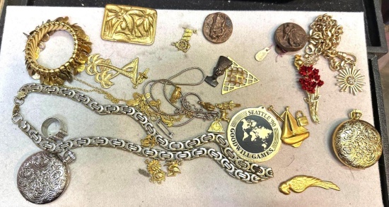 Group of Estate Jewelry