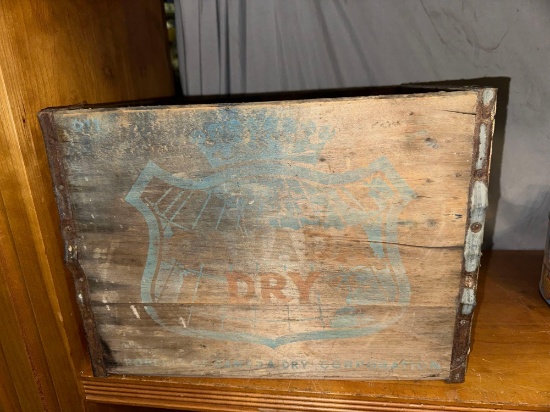 Old Wood Canada Dry Soda Crate