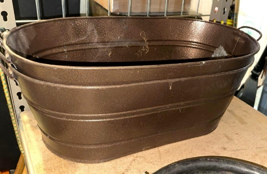 2 Metal Planters