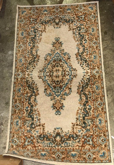 Oriental Style Throw rug with Rubber back