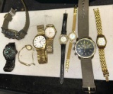 Lot of Watches including some Vintage ones