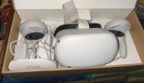 Oculus Quest 2 In original Box with Original Rcpt