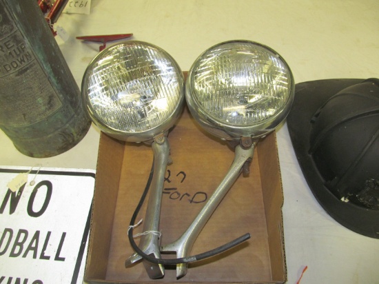 1927 Ford head lights