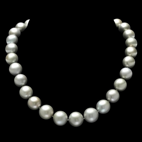 18K Gold Pearl 0.60ct Diamond Necklace