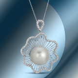 14K Gold 15mm South Sea Pearl & 0.68cts Diamond Pendant