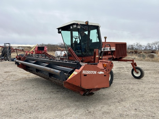 HESSTON 8100 548