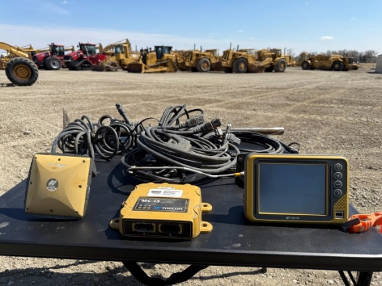 TOP CON INDICATE SYSTEM FOR A SCRAPER 122