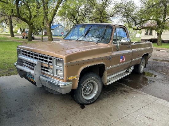 1987 CHEVROLET K10 179