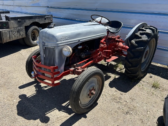 FORD 8N 432