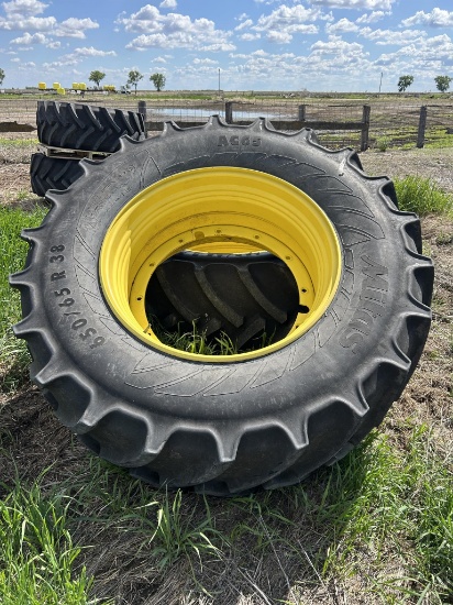 Tires 4X JD RIMS AND TIRES OFF A 6155R 449