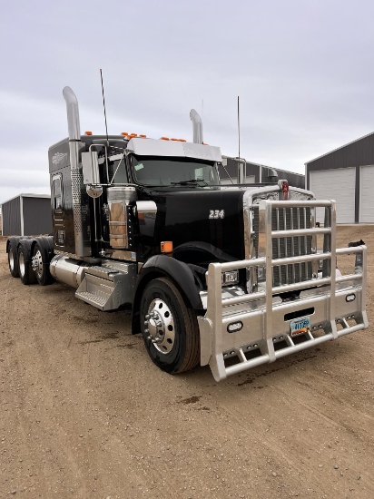 2023 KENWORTH W900 299