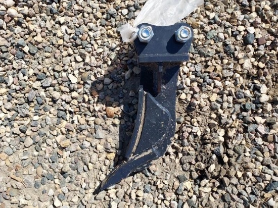 2025 Ripper WOLVERINE MINI RIPPER ATTACHMENT 302
