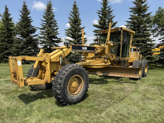 1997 CATERPILLAR 140H VHP 1057