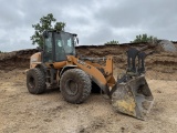 2013 CASE 521F XR 1058