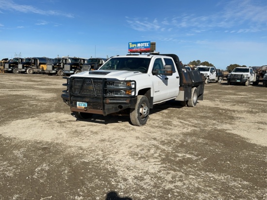 2019 Chevrolet 3500 Flatbed (#2)