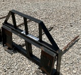 SKID STEER BALE SPIKE