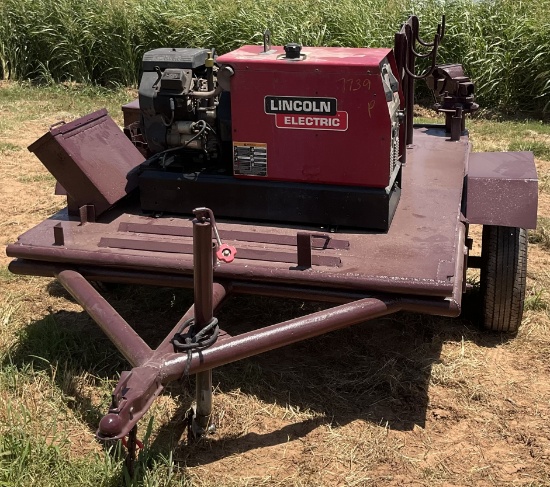 LINCOLN WELDER ON TRAILER