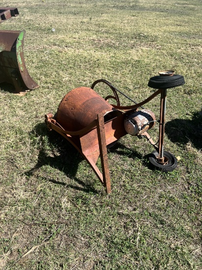CEMENT MIXER