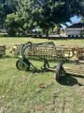 JD 670 HAY RAKES