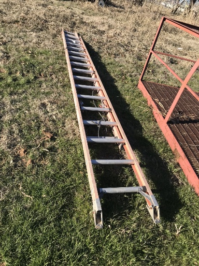 24' EXTENSION LADDER
