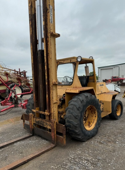 FORKLIFT