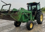 JD 2940 TRACTOR